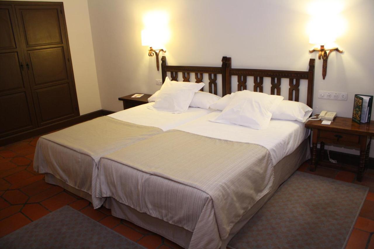 Parador De Ávila Zewnętrze zdjęcie